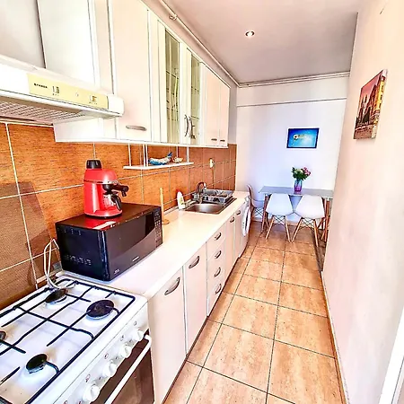 Summerland Seaview Mamaia