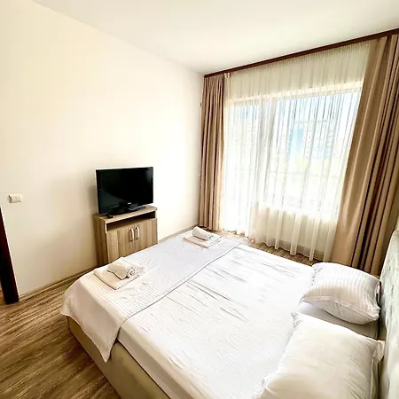 Summerland Seaview Mamaia