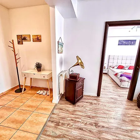 Summerland Seaview מאמאיה