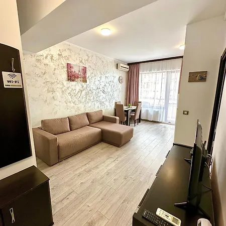 Summerland Seaview Apartman Mamaia
