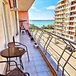 Summerland Seaview Διαμέρισμα