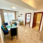 Summerland Seaview Mamaia