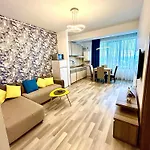 Summerland Seaview Διαμέρισμα *