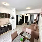 Διαμέρισμα Summerland Seaview *