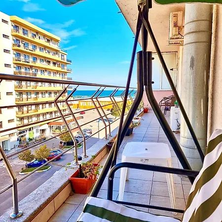 Summerland Seaview 아파트 *