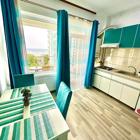 Summerland Seaview شقة
