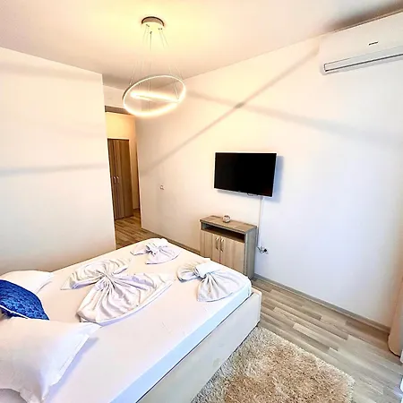 Summerland Seaview アパート ママイア