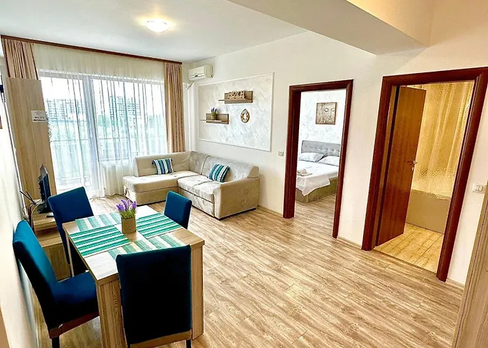 Summerland Seaview Mamaia